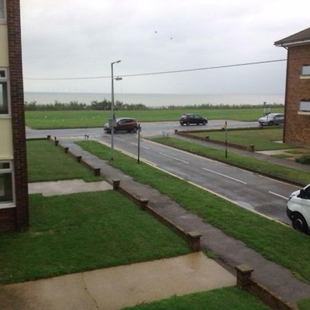 Appartamento 9 Gunfleet Court Clacton-on-Sea Esterno foto